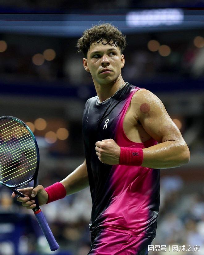 观看人数最 观看人数最